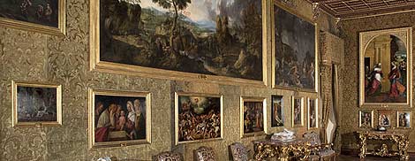 Pinacoteca Doria Pamphili - Sala de los primitivos Pinacoteca Doria Pamphili - Sala de los primitivos