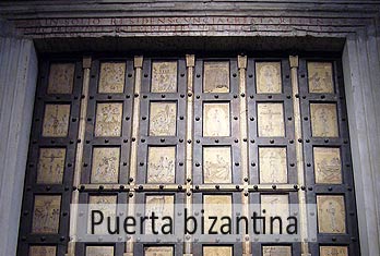 San Pablo Extramuros. Puerta bizantina