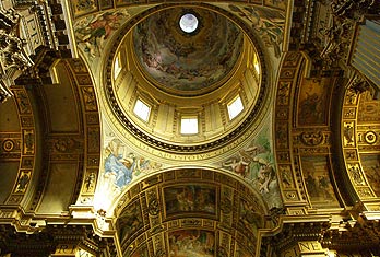 Sant'Andrea della Valle. Interior de la cúpula