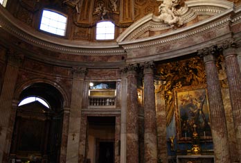 Sant'Andrea al Quirinale. Interior