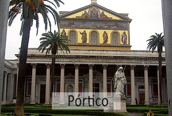 San Pablo Extramuros. Pórtico