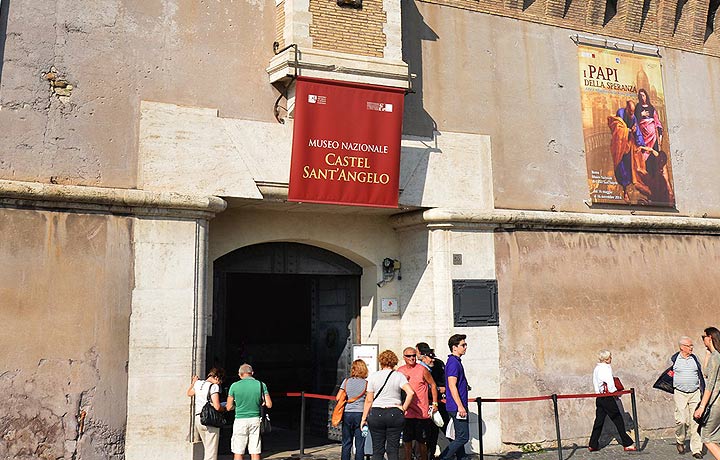 Visita guiada al Castillo de Sant'Angelo